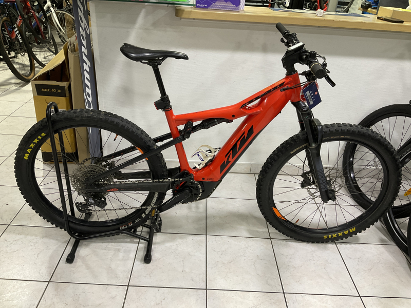 KTM - Macina